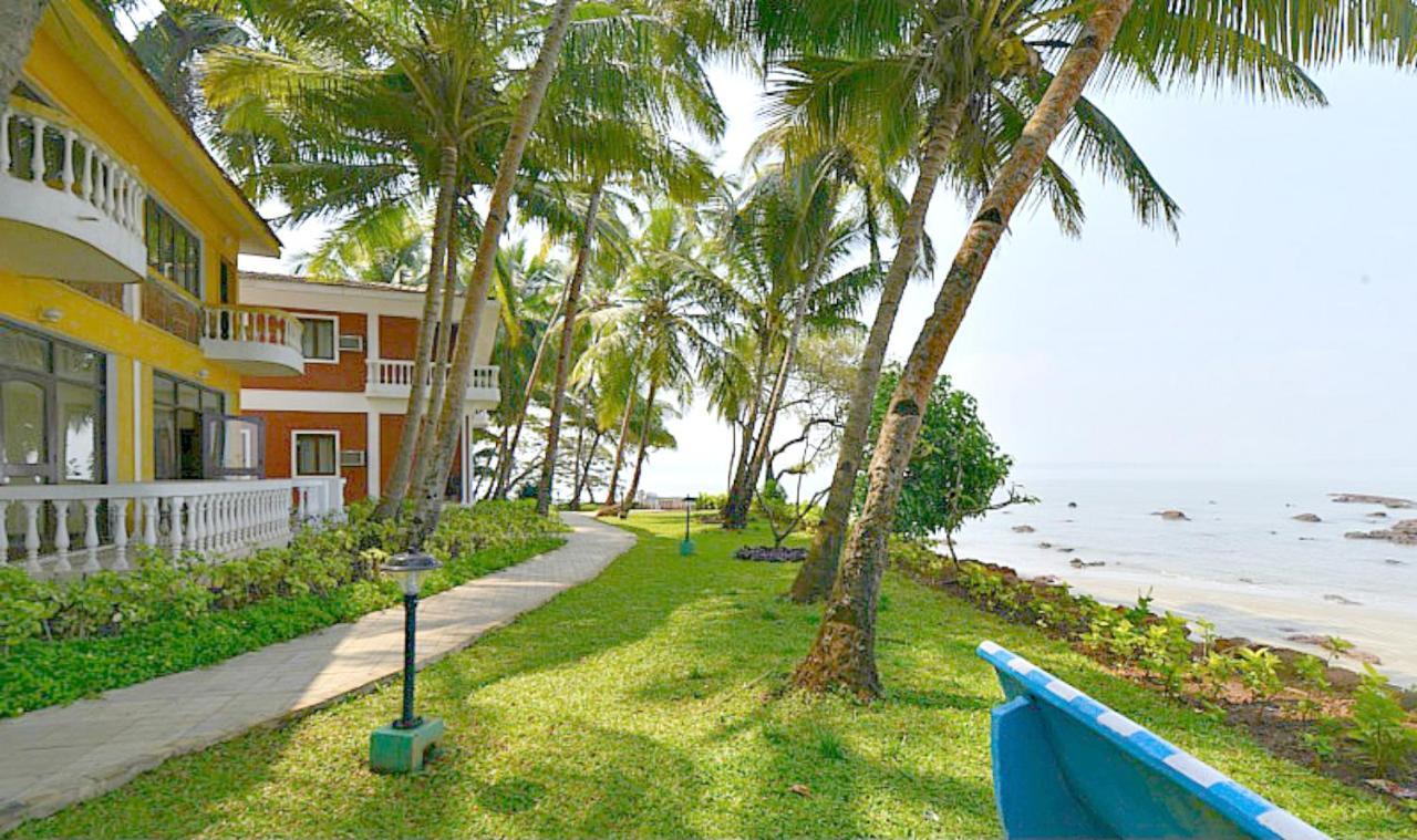 Bambolim Beach Resort Exterior foto